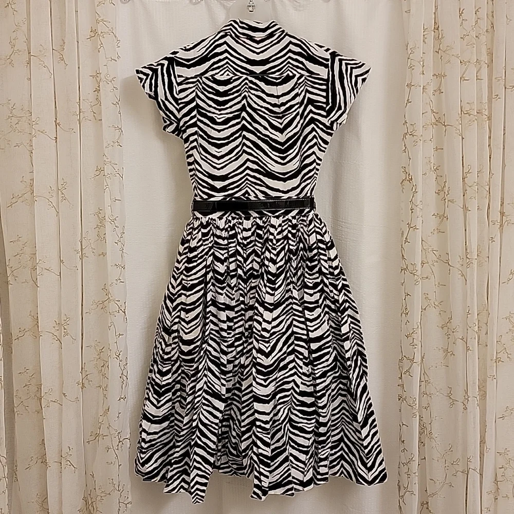 Bernie Dexter | Kelly Dress In Zebra Print - Picture 6 of 9